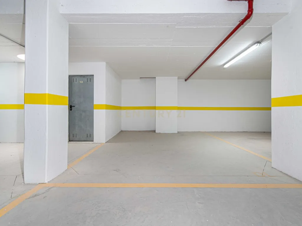 Apartamento Novo T2, com varandas, garagem e arrecadação em Mafra - Image 19