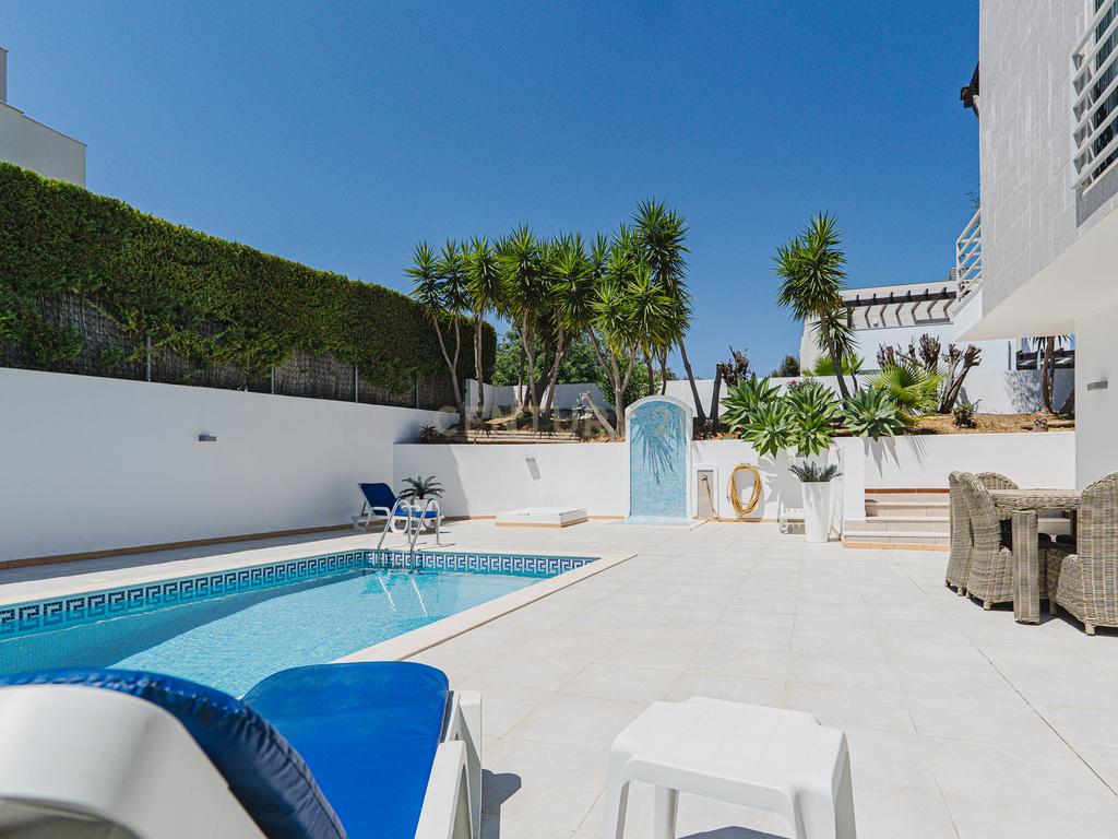 Moradia com 3 Quartos com Piscina - Urbanização Quinta do Rogel - Alcantarilha - Algarve - Image 3