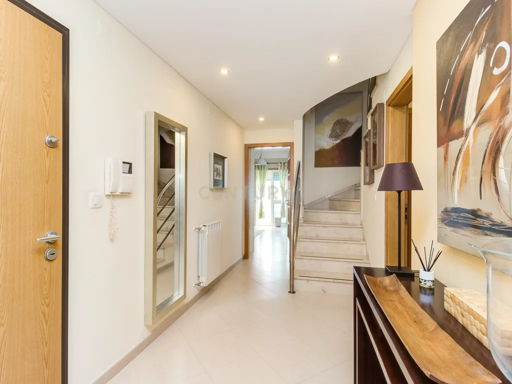 T2+1 DUPLEX PARA ARRENDAMENTO | MONTIJO - Image 9