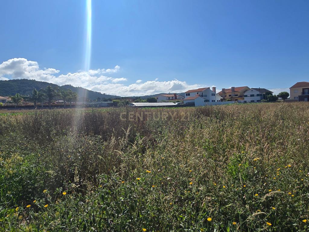 Terreno com 380 m2 venda Nas Marinhas - Image 1