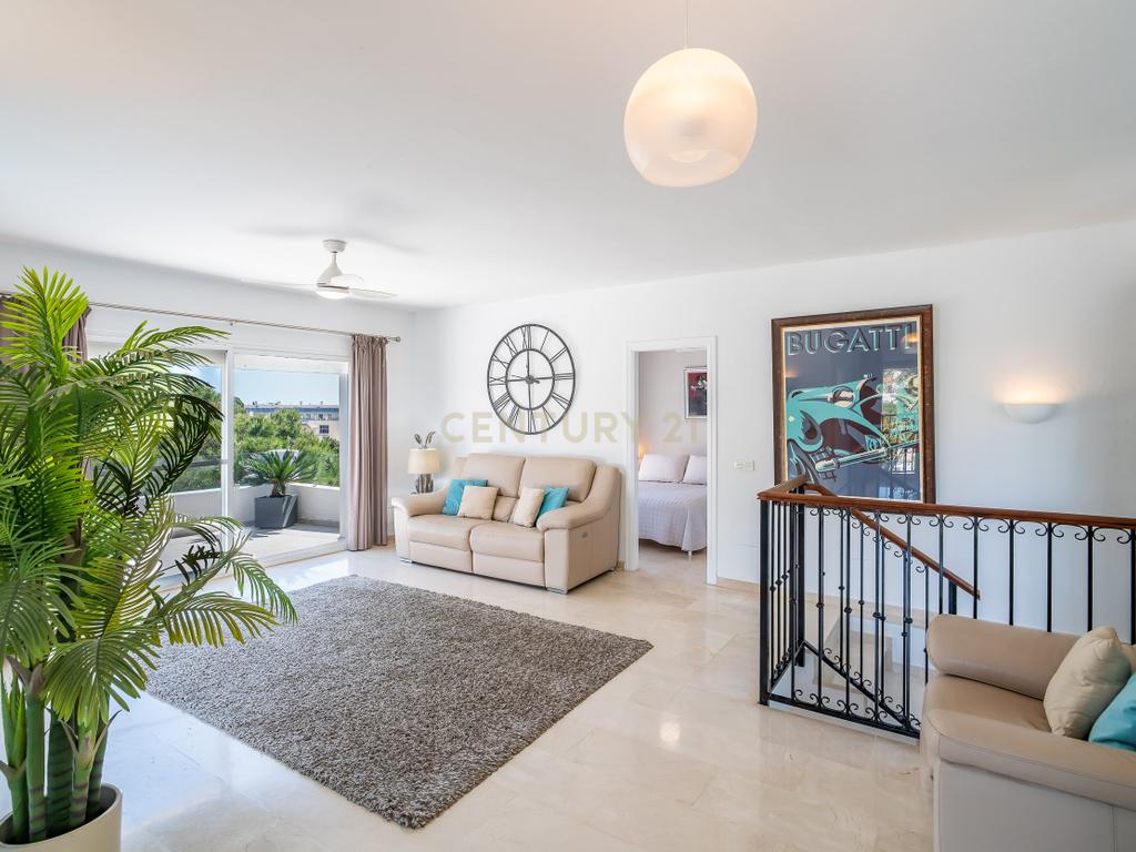 Moradia renovada com vista para o mar e perto da praia – Torreblanca, Fuengirola - Image 36