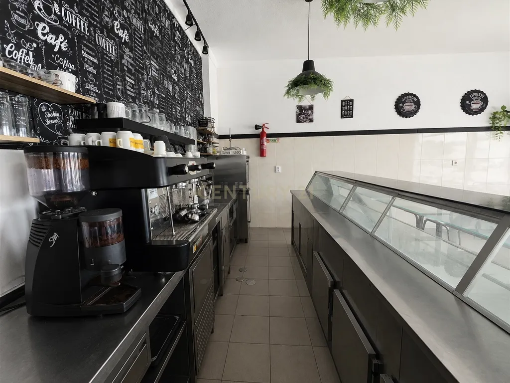Trespasse de Café em Belas – Pronto a Funcionar | €25.000 - Image 28