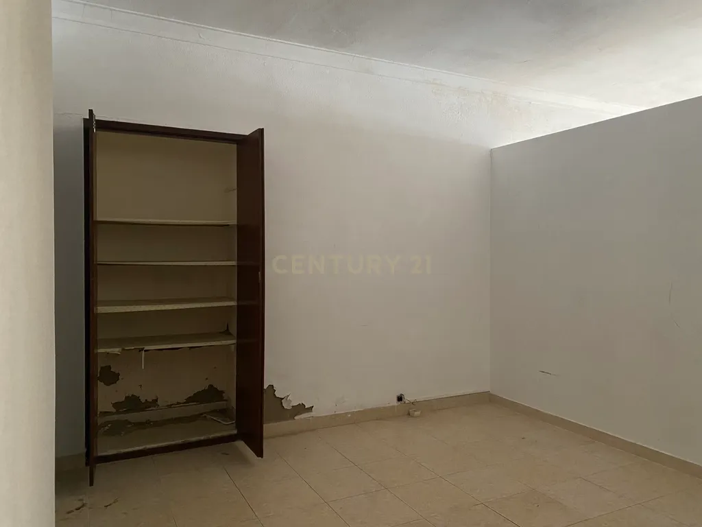 Prédio Comercial 2 pisos de uso de independente - Image 15