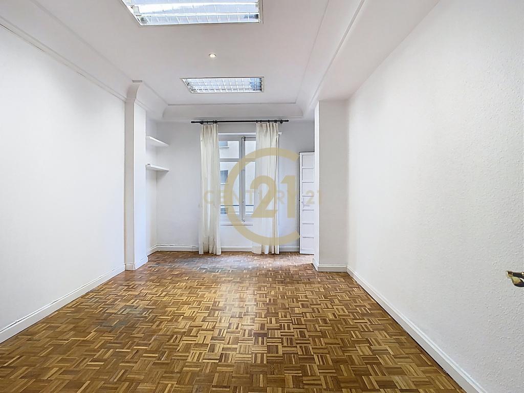 EXCELENTE ESCRITÓRIO NO CENTRO DE MALAGA - SOHO - Image 13