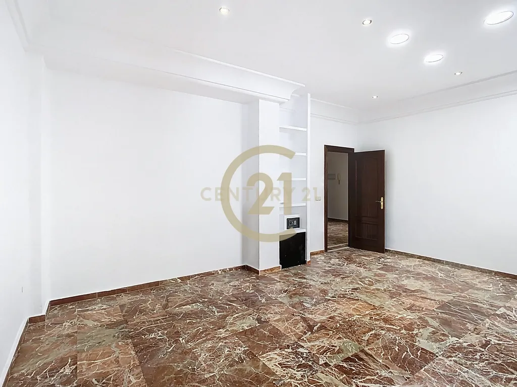 EXCELENTE ESCRITÓRIO NO CENTRO DE MALAGA - SOHO - Image 23