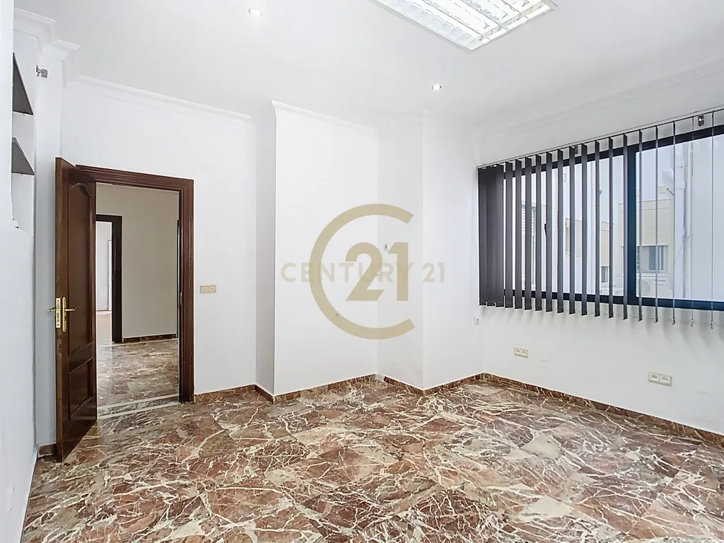 EXCELENTE ESCRITÓRIO NO CENTRO DE MALAGA - SOHO - Image 30
