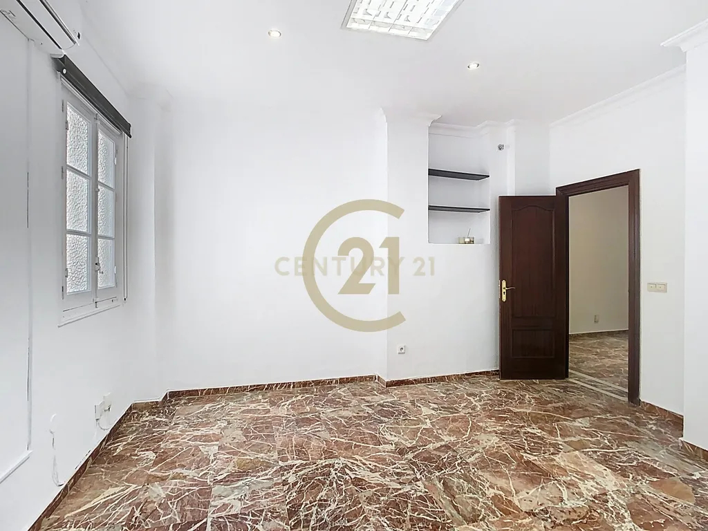 EXCELENTE ESCRITÓRIO NO CENTRO DE MALAGA - SOHO - Image 31