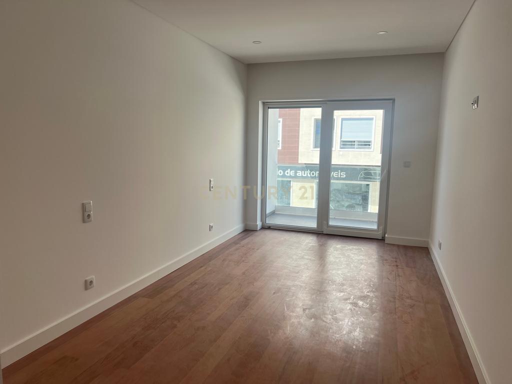 T1 NOVO em fase final de construção | Iria Rio Residence — Santa Iria de Azoia | Ref.ª 5C - Image 25