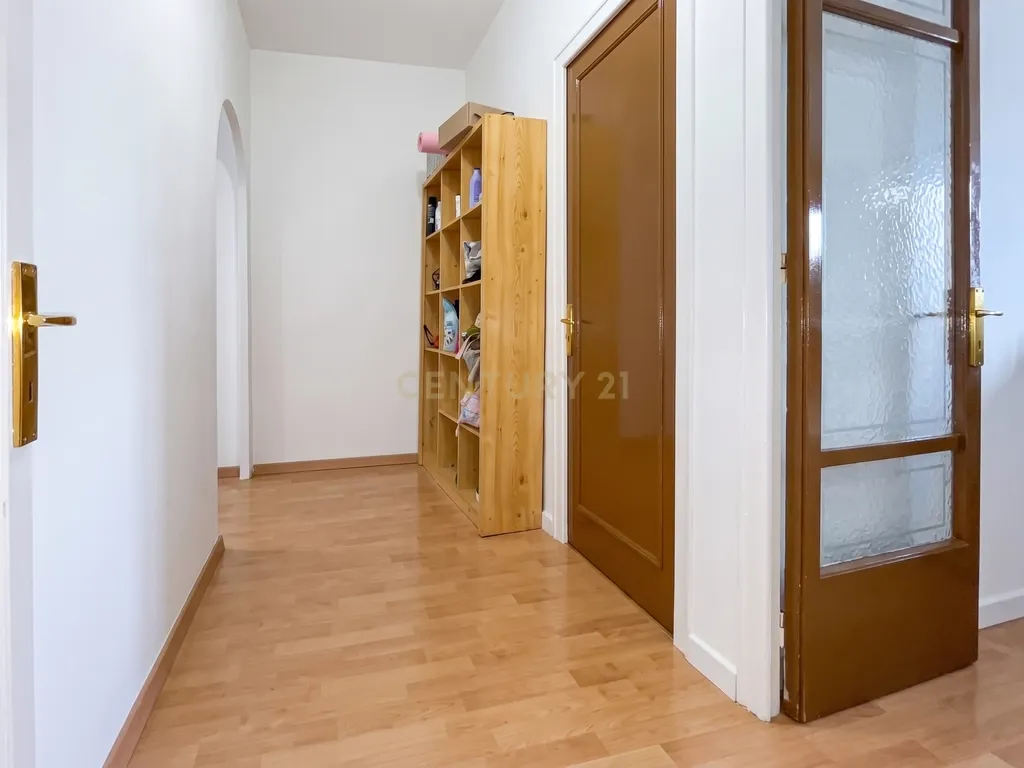 Espaçosa Casa para Recuperar em Sant Cebrià de Vallalta - Image 13