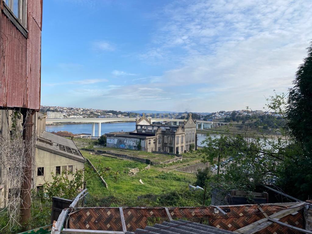 Estúdio no Centro do Porto com Licença AL - Image 18