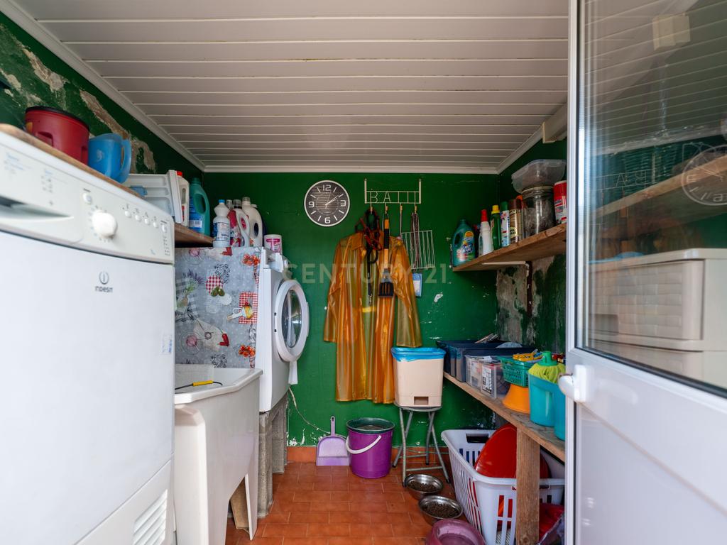 🏡 T3 com garagem na Ribeirinha – Ribeira Grande - Image 18