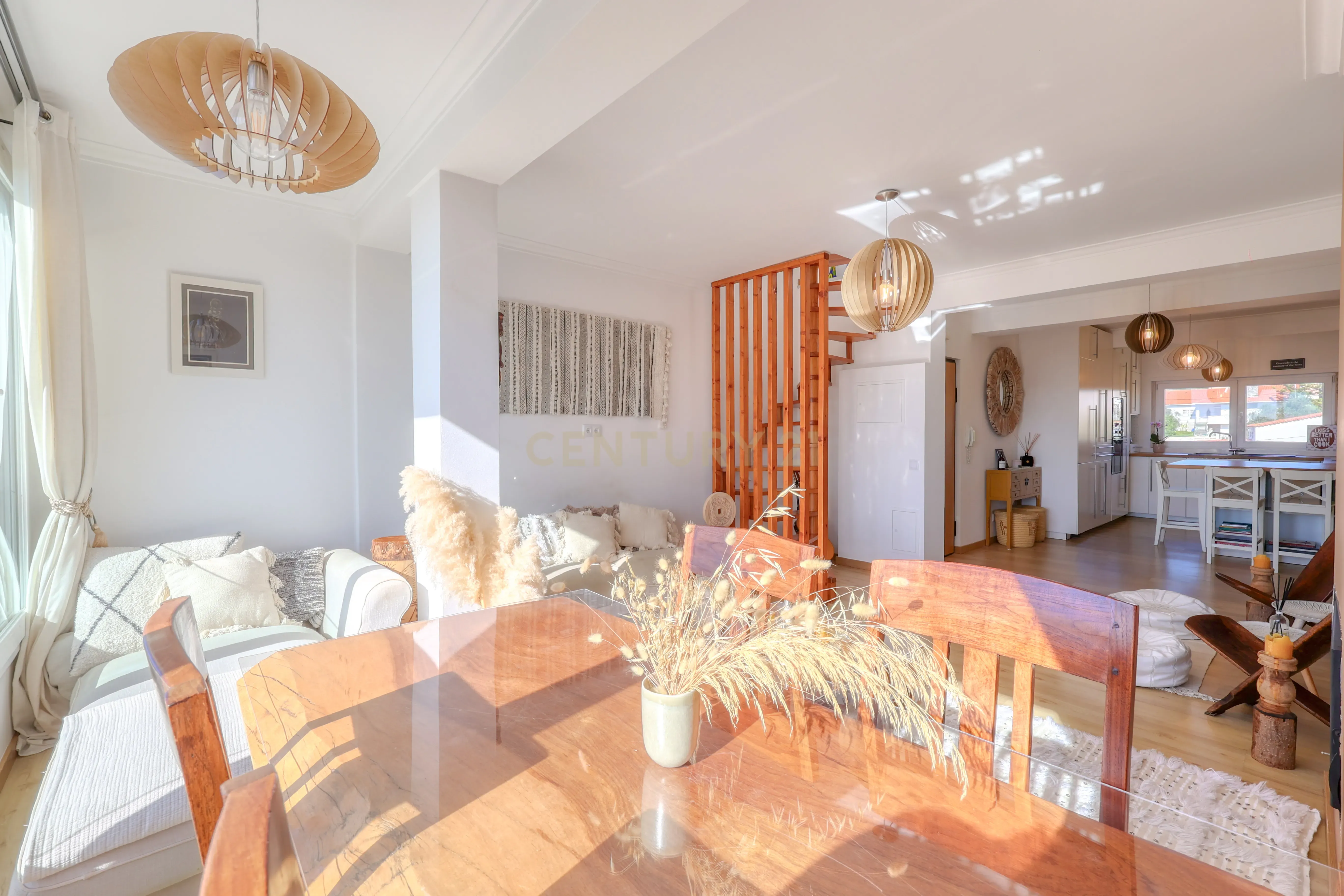 Deslumbrante Apartamento T4 Duplex com Vista Golfe para Venda no Estoril - Image 23