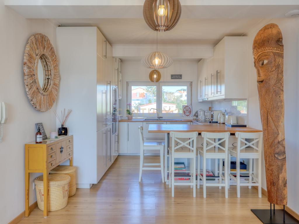 Deslumbrante Apartamento T4 Duplex com Vista Golfe para Venda no Estoril - Image 10