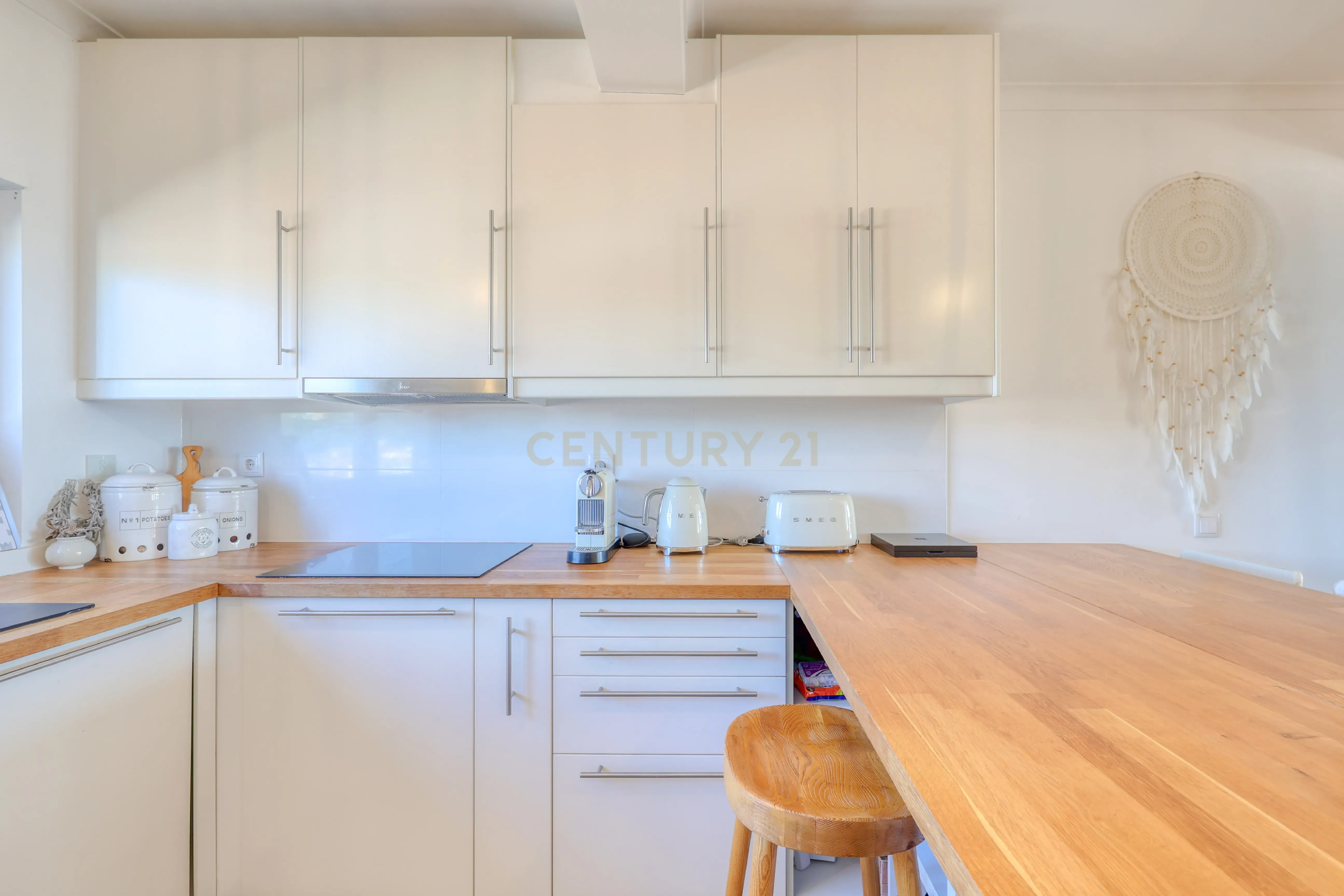 Deslumbrante Apartamento T4 Duplex com Vista Golfe para Venda no Estoril - Image 9