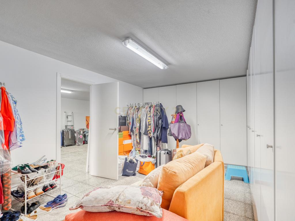 Arrendamento de moradia de charme nos Jardins da Parede com garagem, piscina e terraço - Image 27