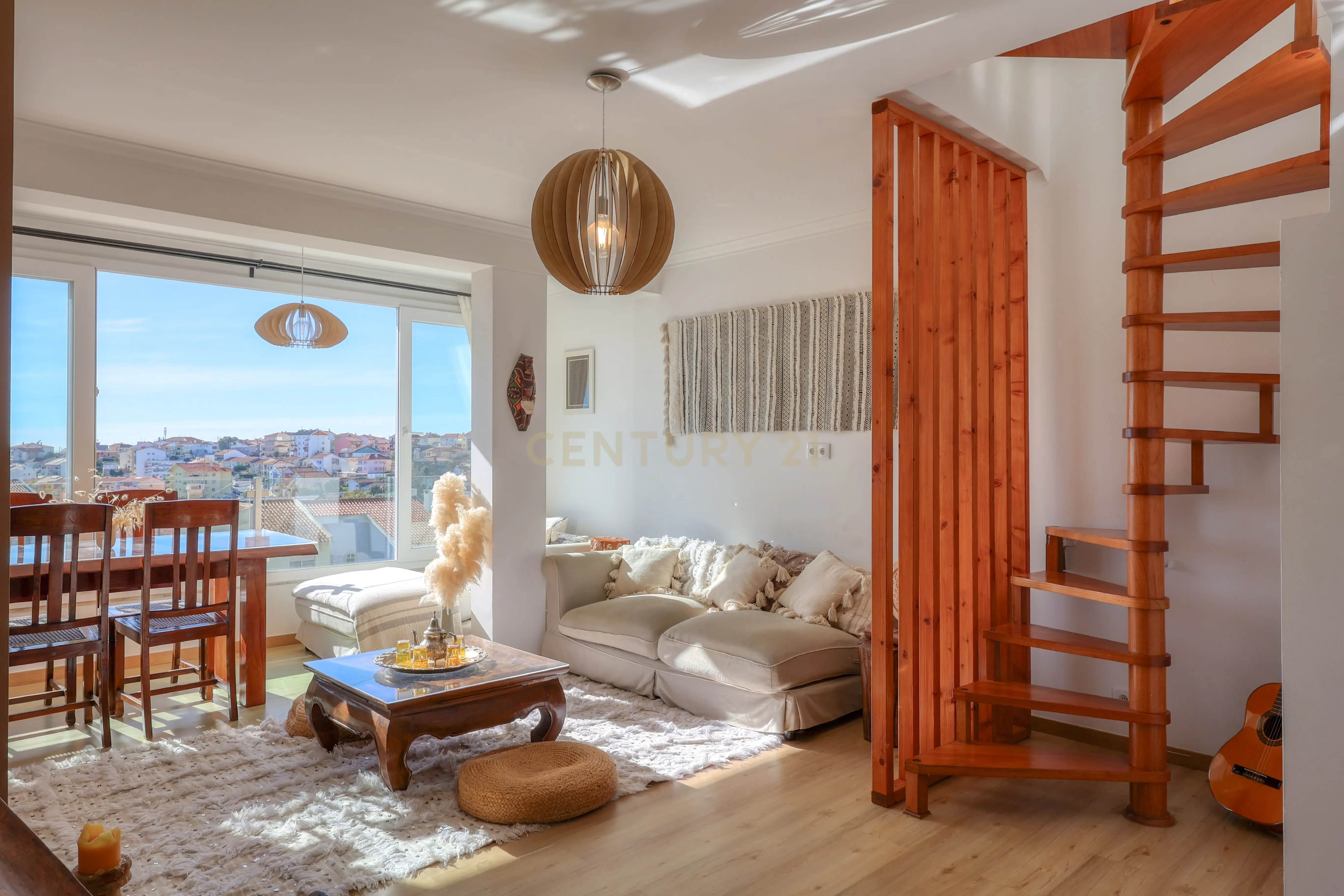 Deslumbrante Apartamento T4 Duplex com Vista Golfe para Venda no Estoril - Image 25