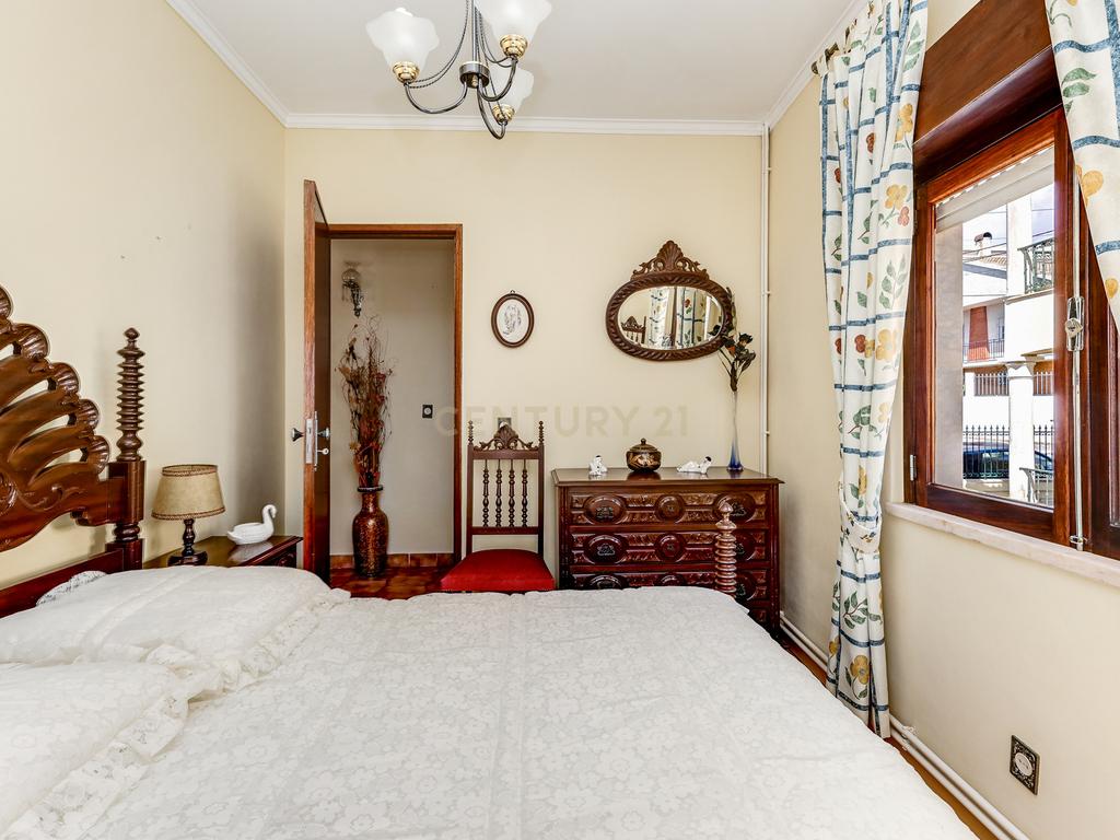Moradia Bifamiliar – Bairro da Fraternidade, São João da Talha - Image 16