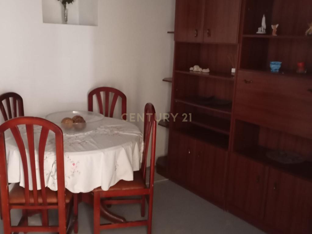 Moradia com 5 divisões e Adega à Venda na aldeia de Serra de São Julião, Torres Vedras - Image 5