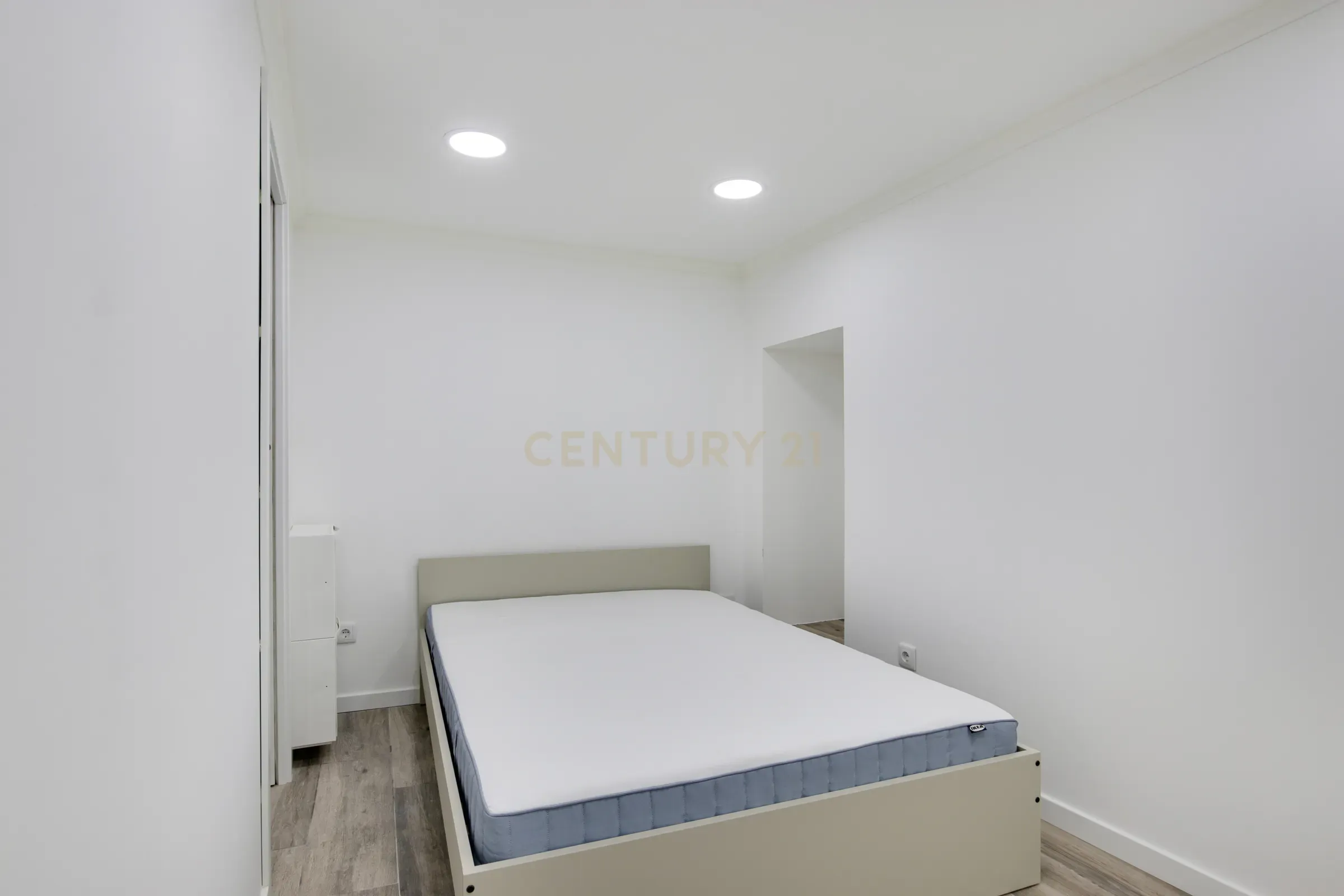 Apartamento T1 Remodelado - Lapa - Image 10
