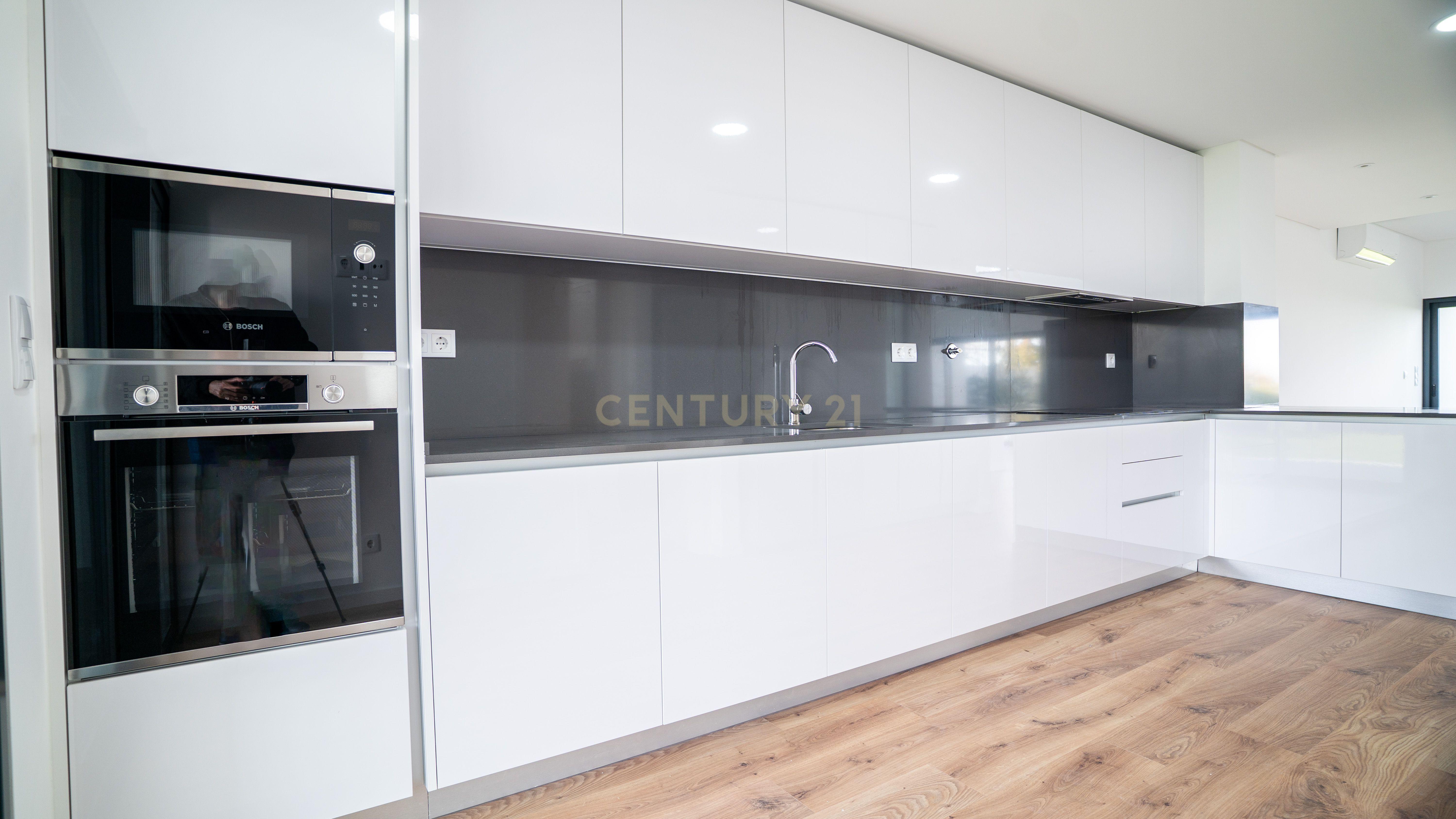 Moradia T4 – Empreendimento Sky City -  Serra de Carnaxide - Image 77