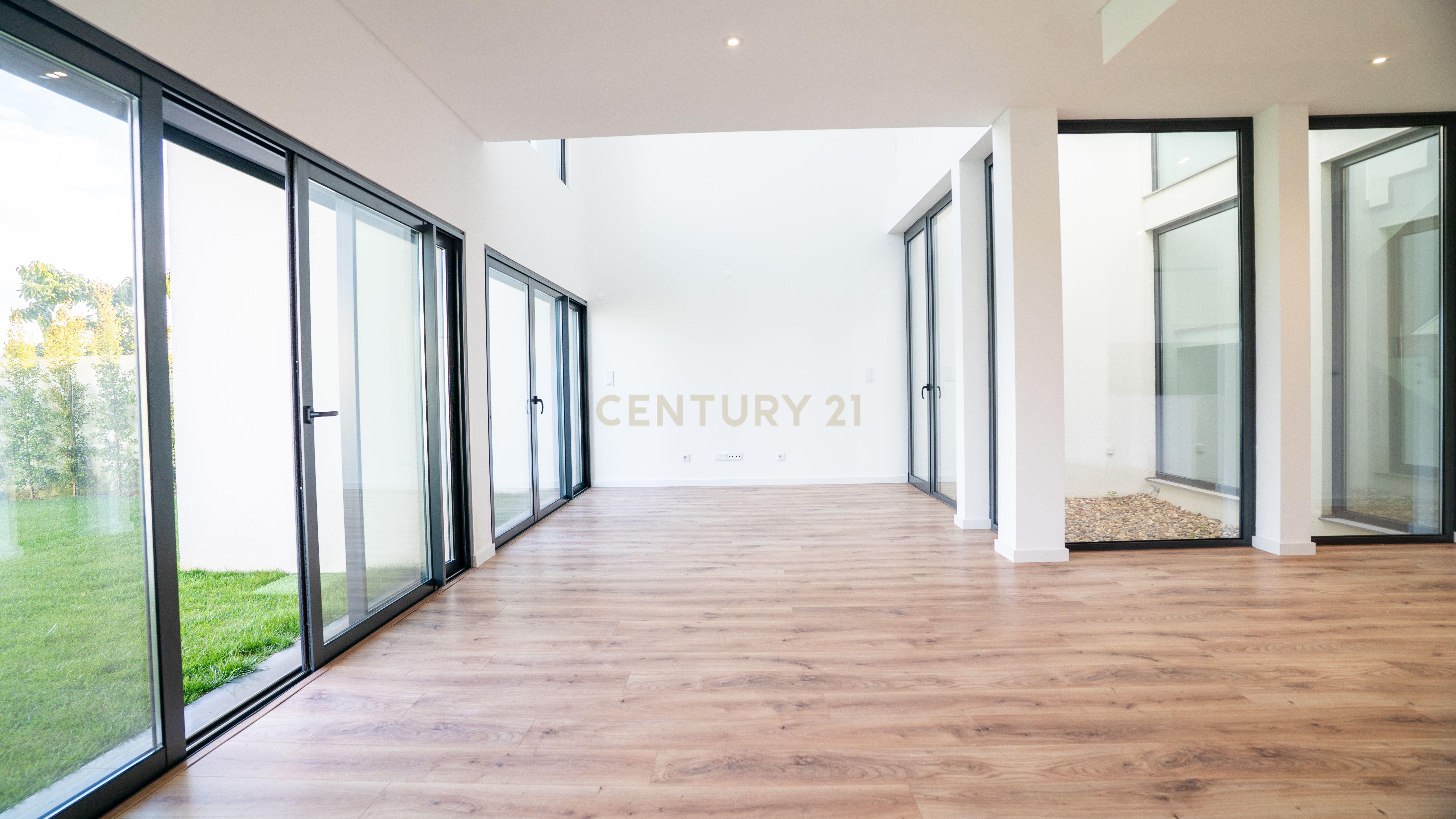 Moradia T4 – Empreendimento Sky City -  Serra de Carnaxide - Image 34
