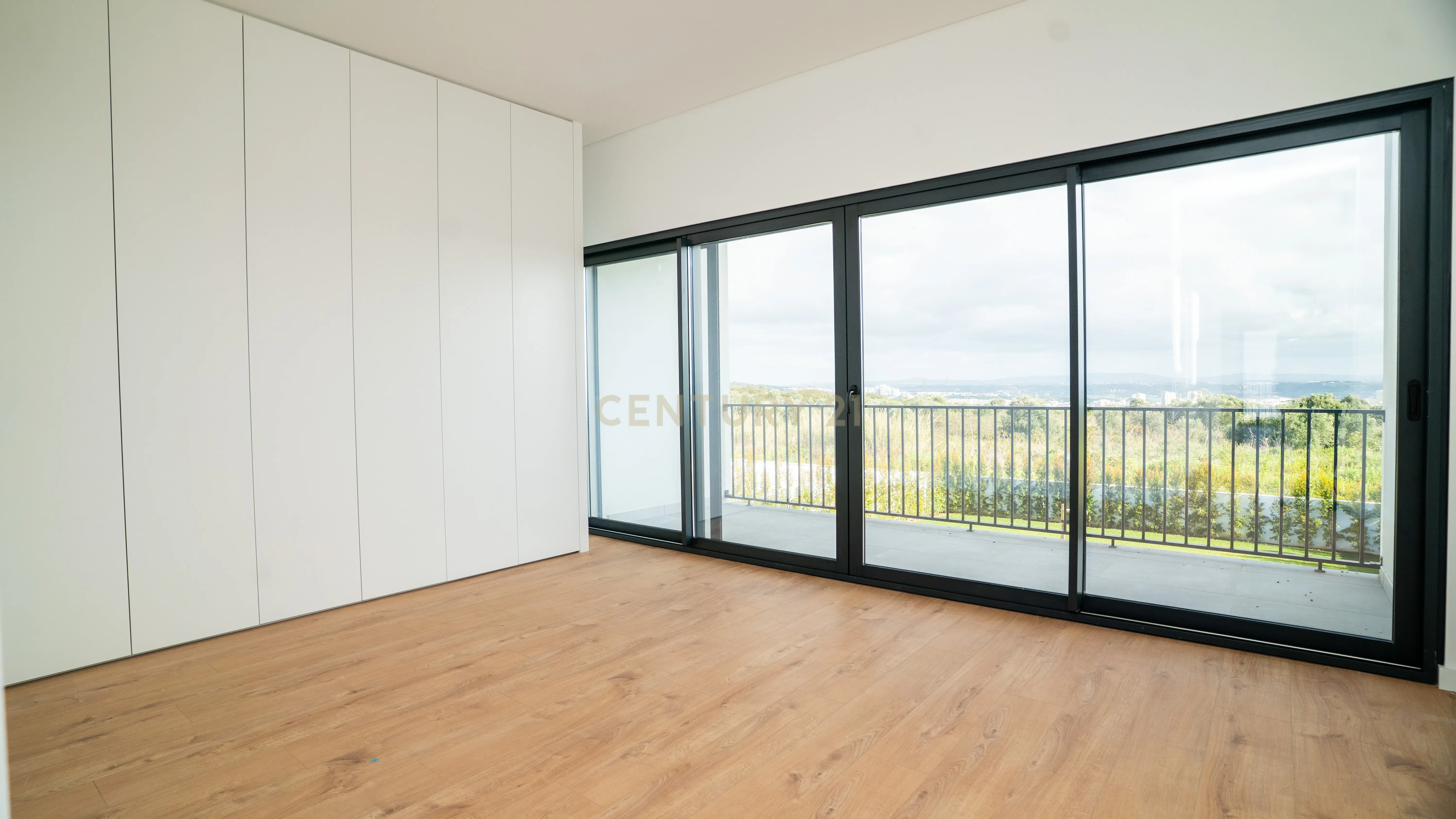 Moradia T4 – Empreendimento Sky City -  Serra de Carnaxide - Image 19