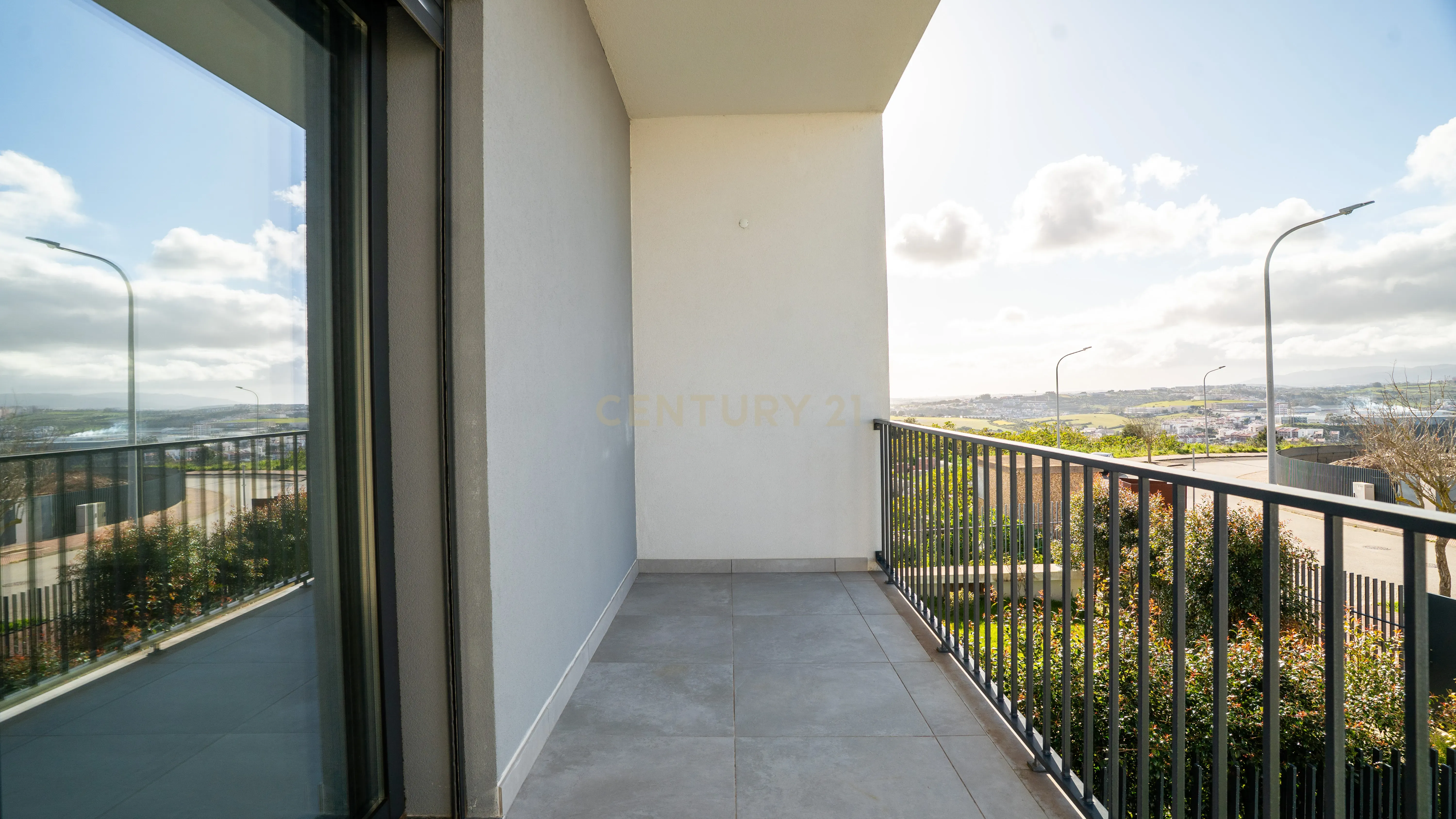 Moradia T4 – Empreendimento Sky City -  Serra de Carnaxide - Image 7