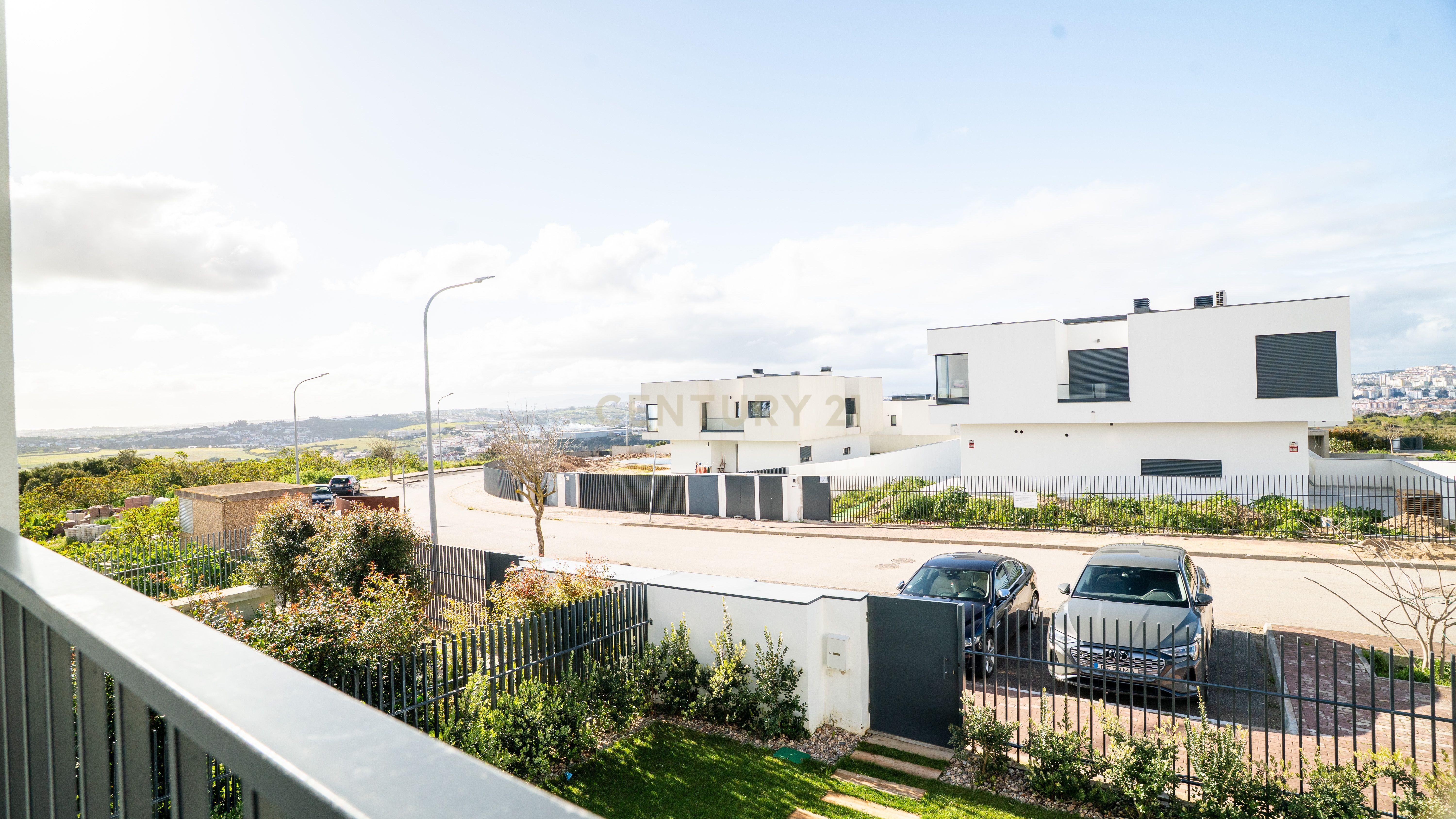 Moradia T4 – Empreendimento Sky City -  Serra de Carnaxide - Image 6