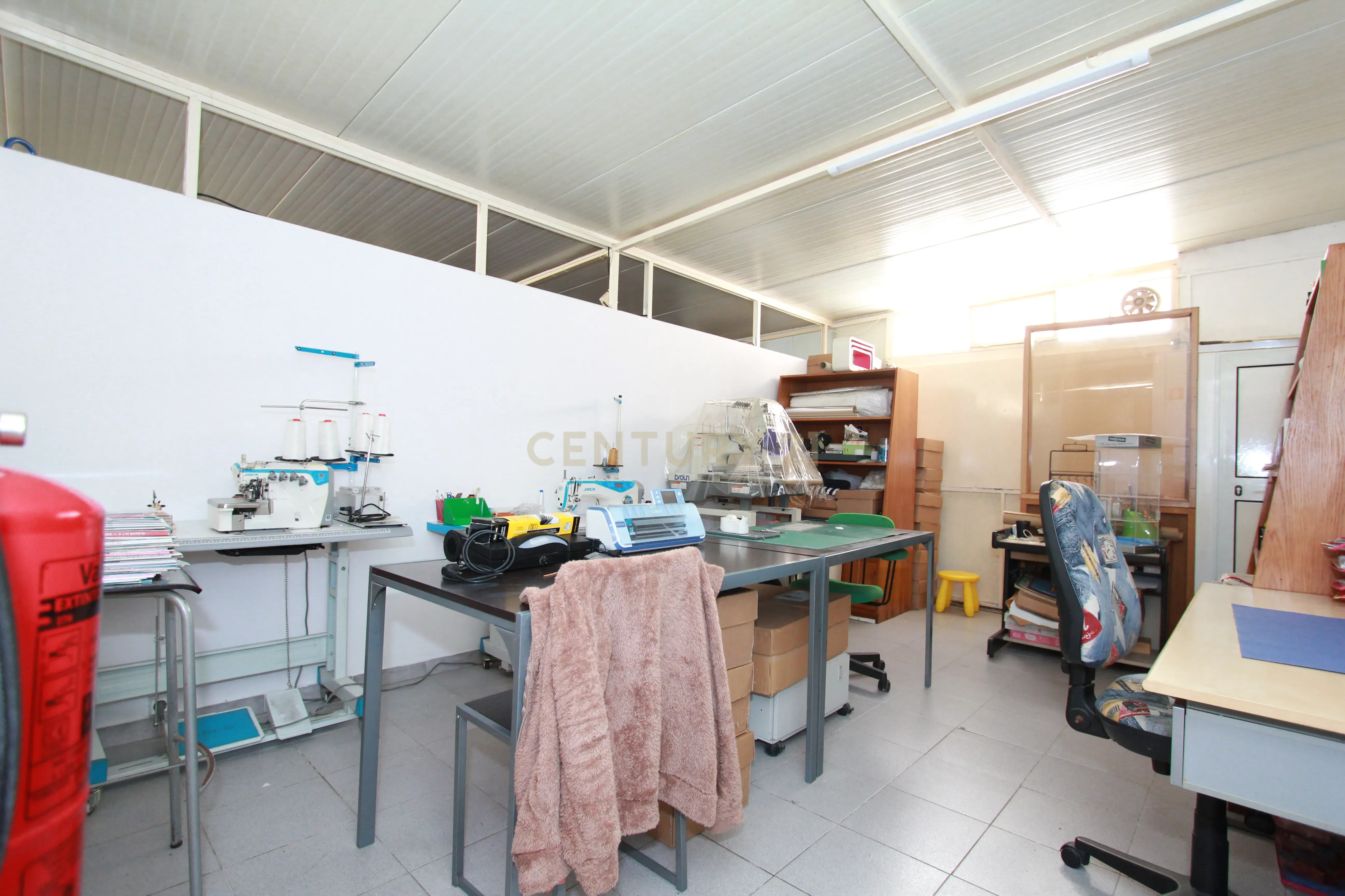 Fotografia 12 de Oportunidade de Investimento em Benavente – Papelaria, Café e Jogos Santa Casa em Funcionamento