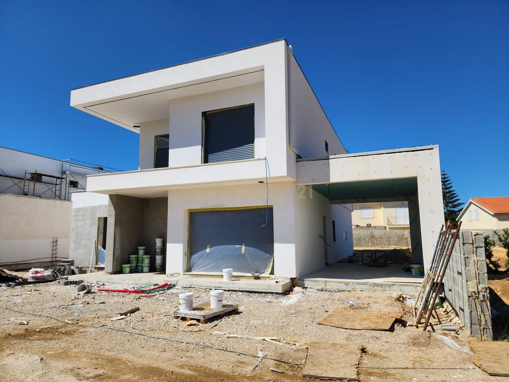Descubra a sua nova casa em Azeitão! - Image 15