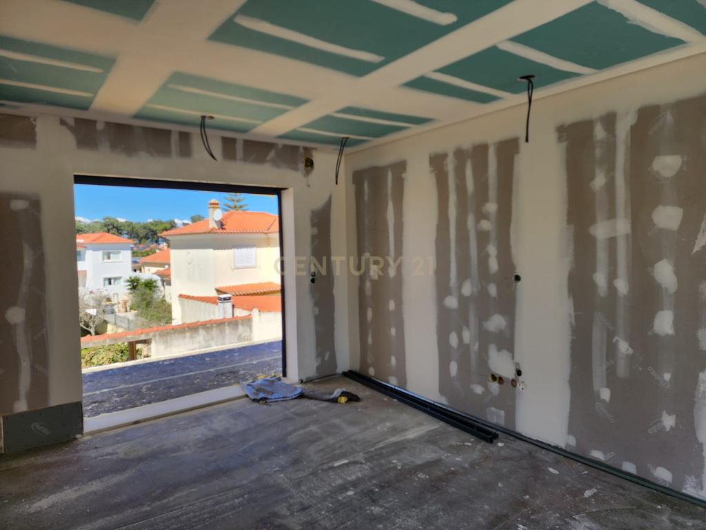 Descubra a sua nova casa em Azeitão! - Image 11