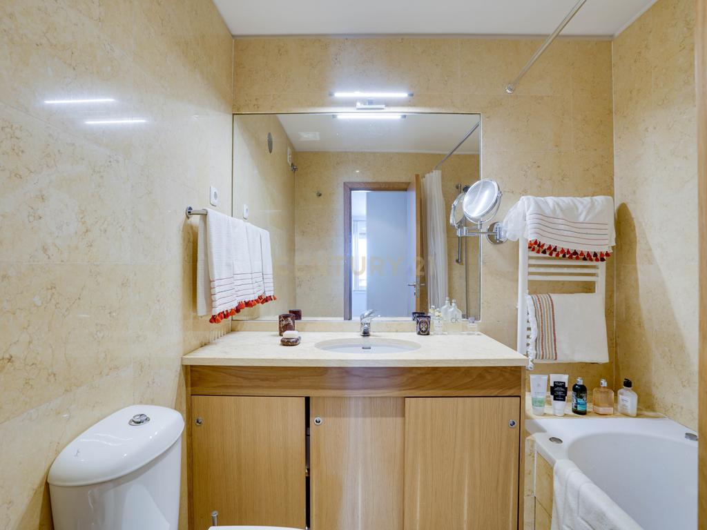 Apartamento T3 no Parque das Nações com Vista Panorâmica para o rio  - Image 30