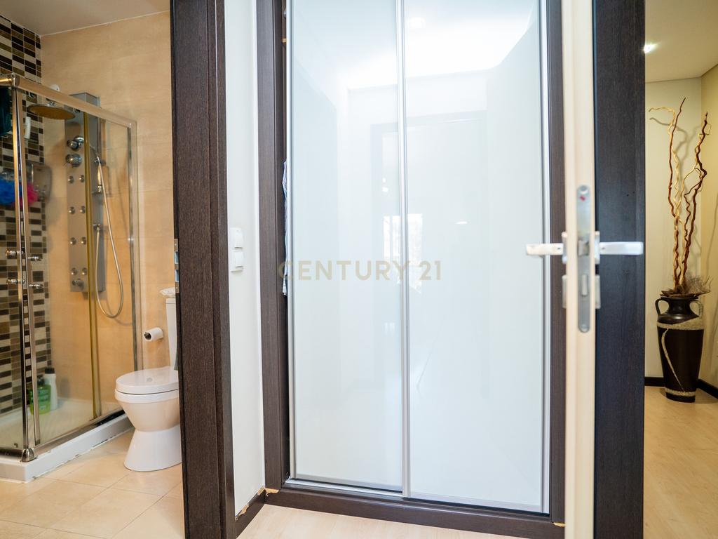 Moderno Apartamento T3 Condomínio Fechado, em Nossa Senhora de Fátima, Entroncamento - Image 63
