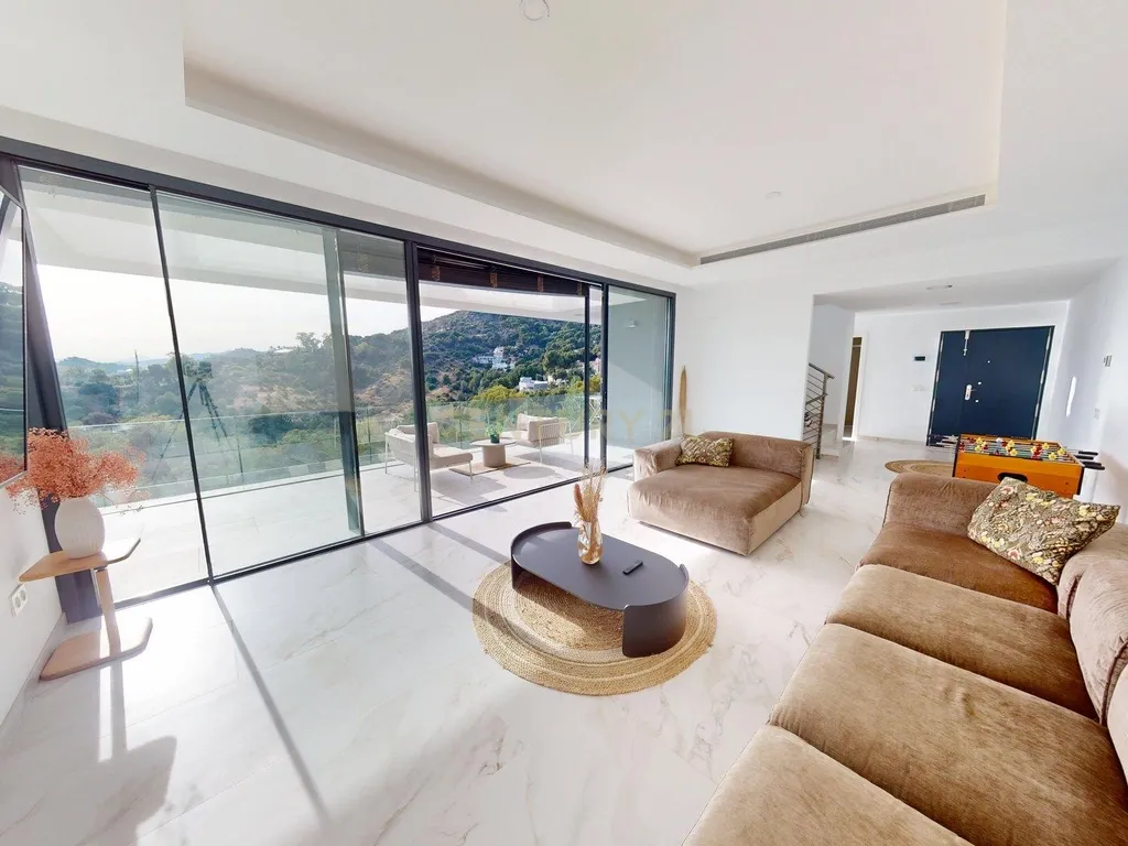 - Image 7