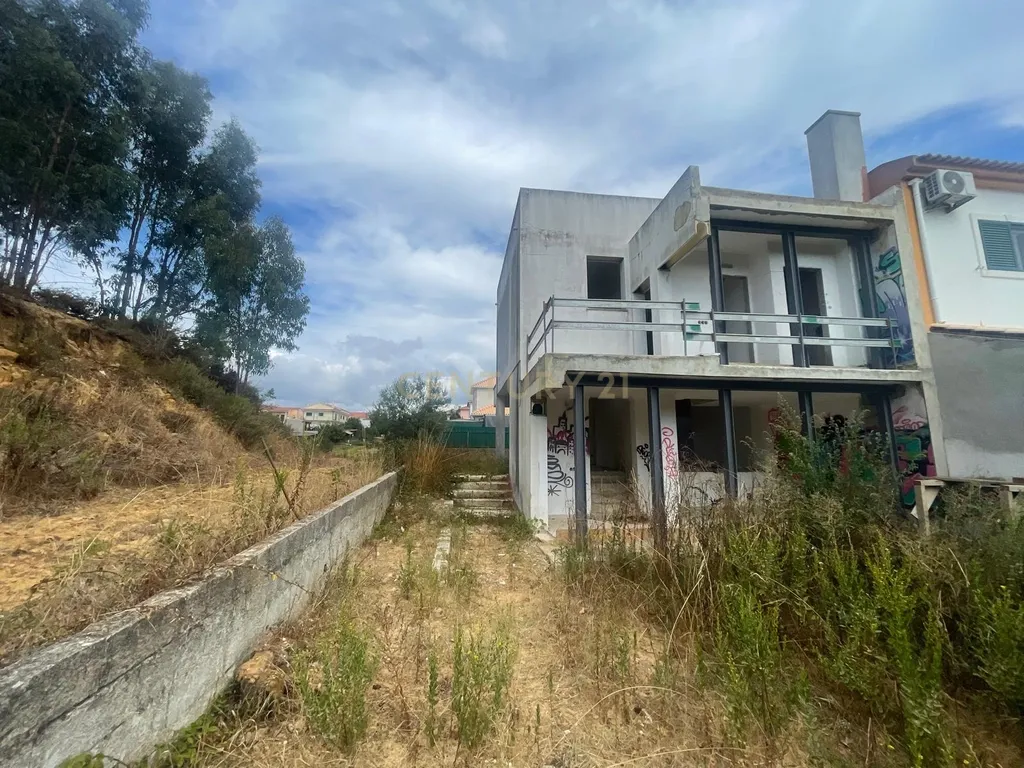 Moradia em construção no Lote de 436m2 com piscina - Meco, Sesimbra - Image 26