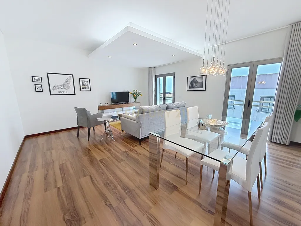 Apartamento T2 em Nazaré, Leiria - Perto da Praia e Comércio - Image 1