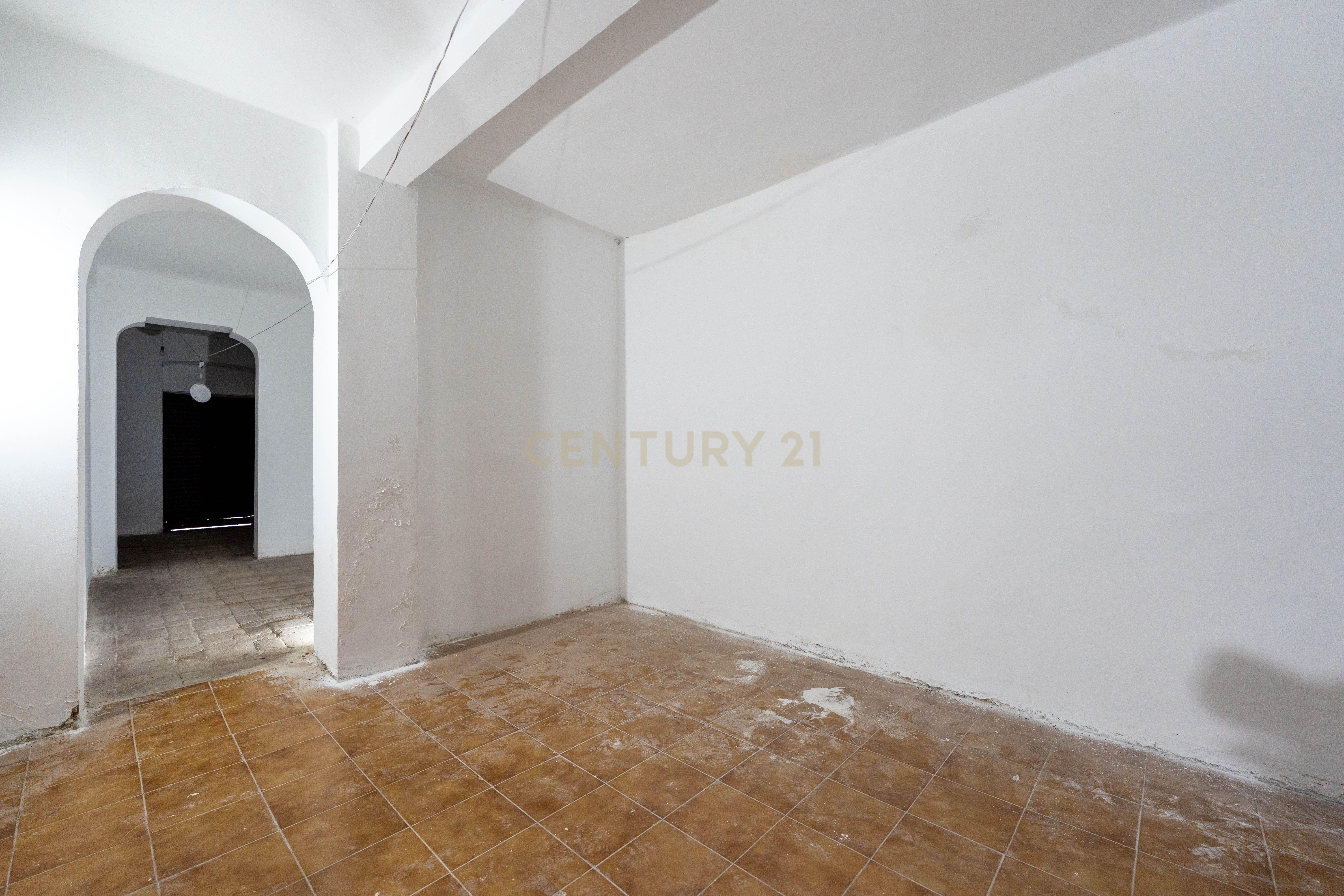 - Image 20