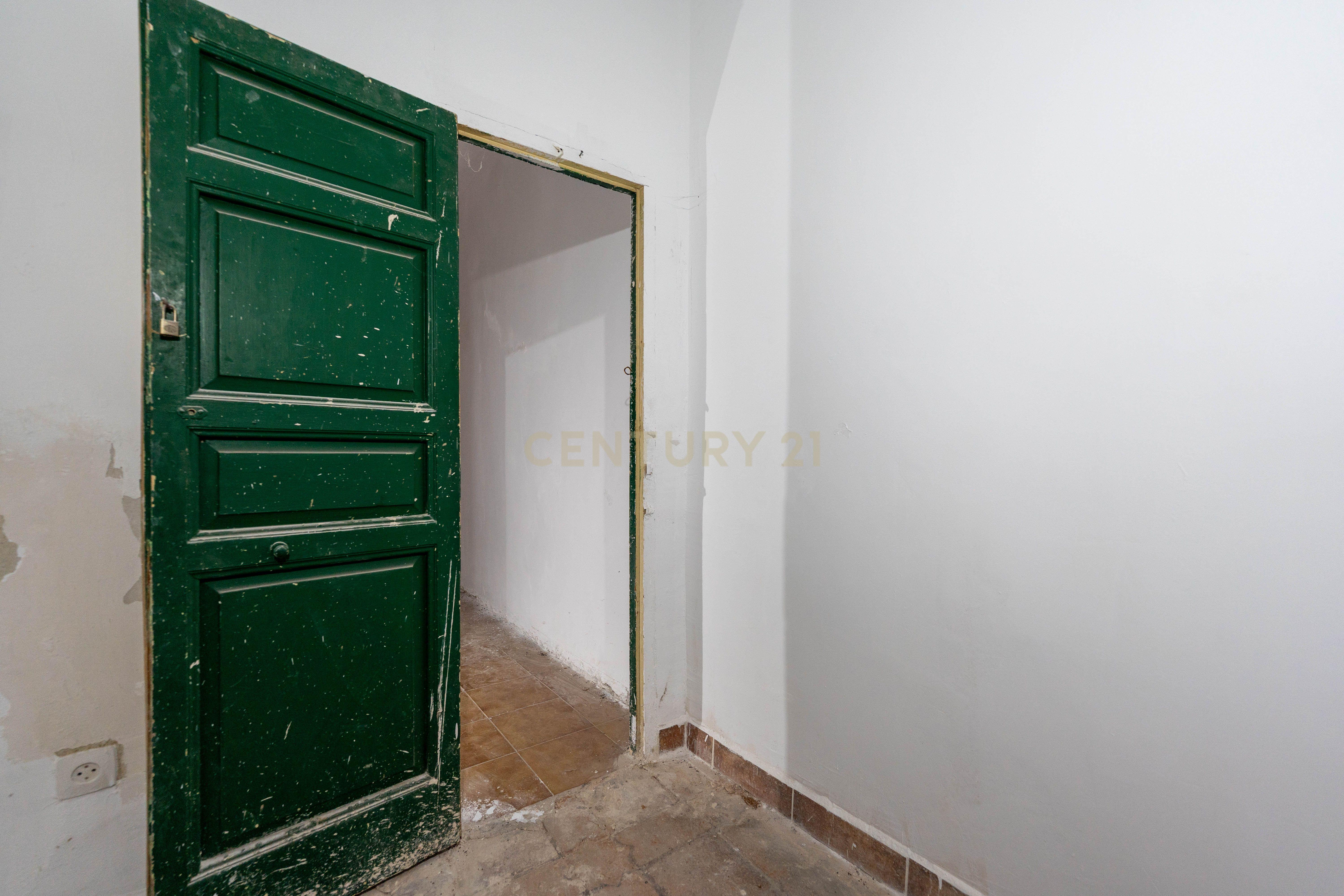 - Image 26
