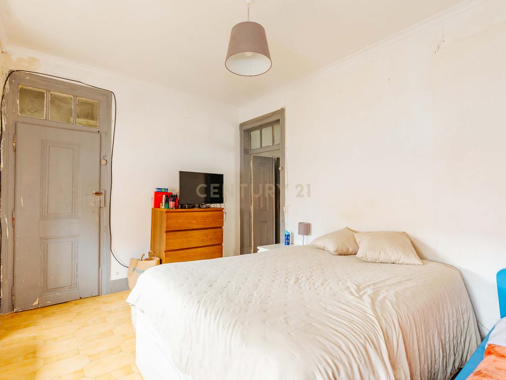 Apartamento T2 no centro Histórico Alcochete  - Image 9