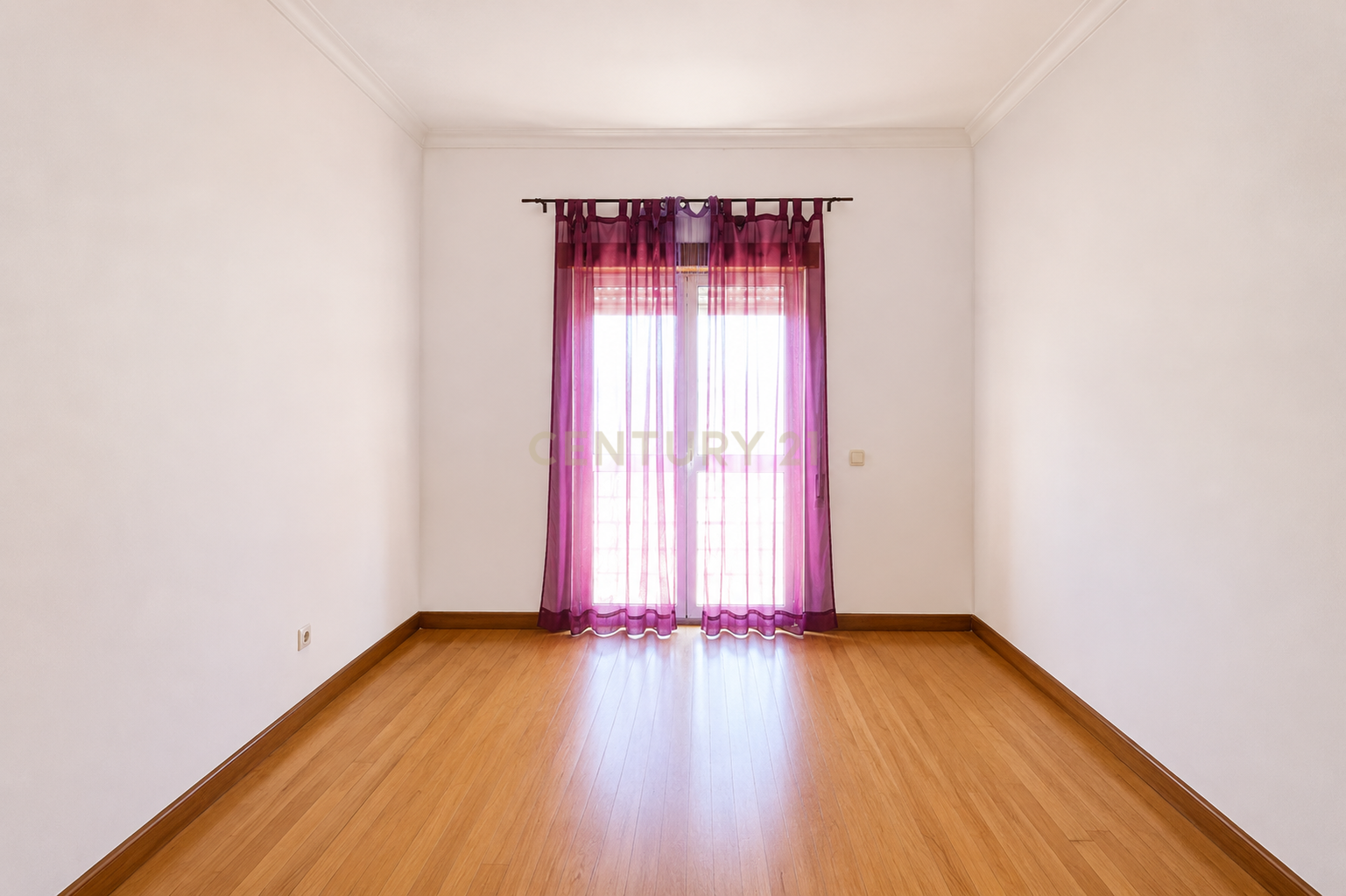 Fotografia 9 de T5 ou T2+3 Duplex: Habitação Própria ou Investimento
