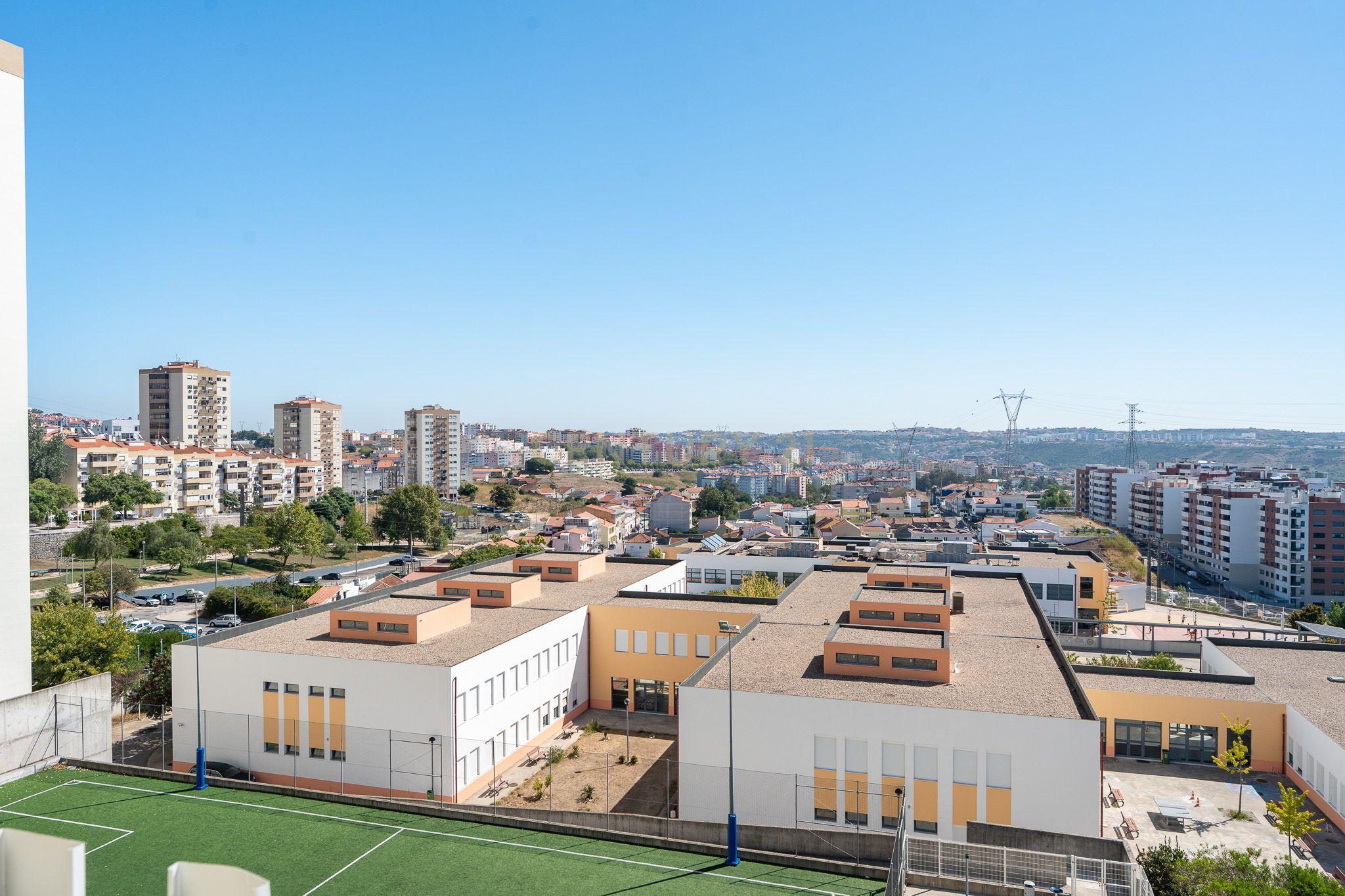 Fotografia 7 de T1 em Odivelas com Parqueamento | Localização Privilegiada junto às Colinas do Cruzeiro