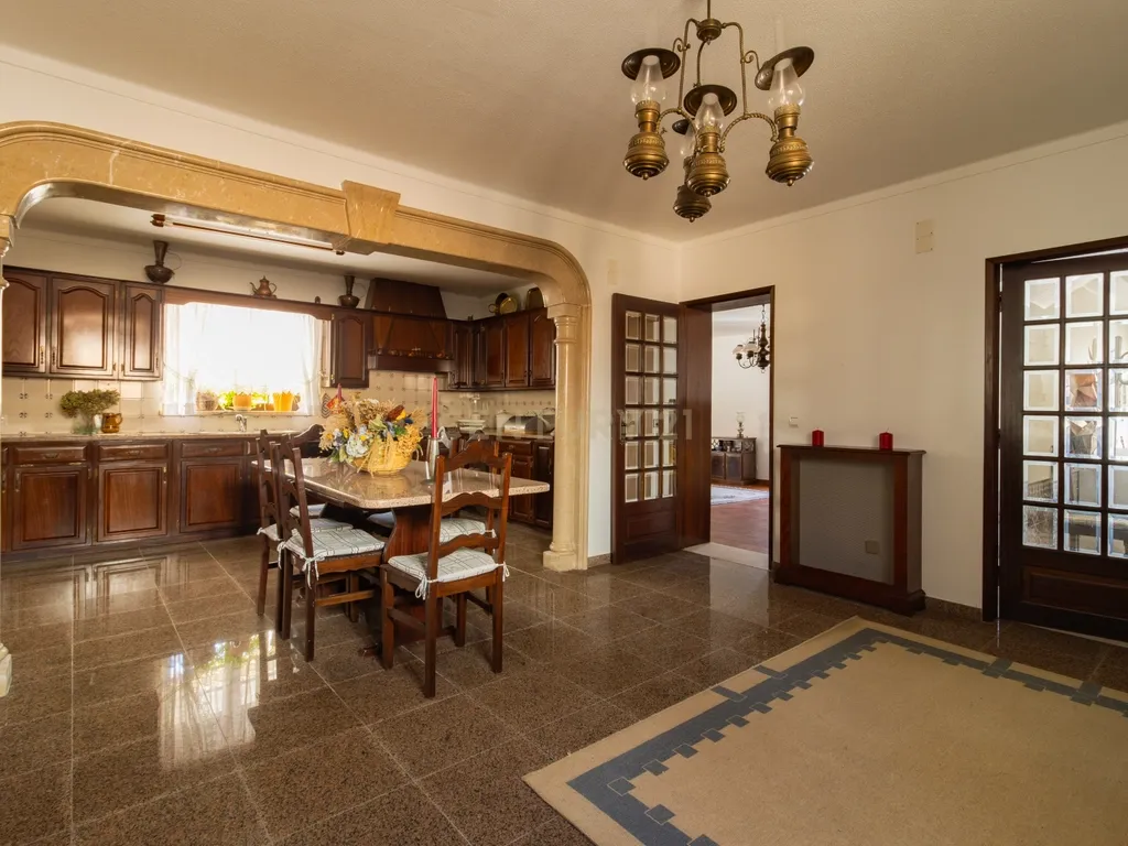 CONJUNTO MORADIA, 4 APARTAMENTOS E PAVILHÃO - Image 16