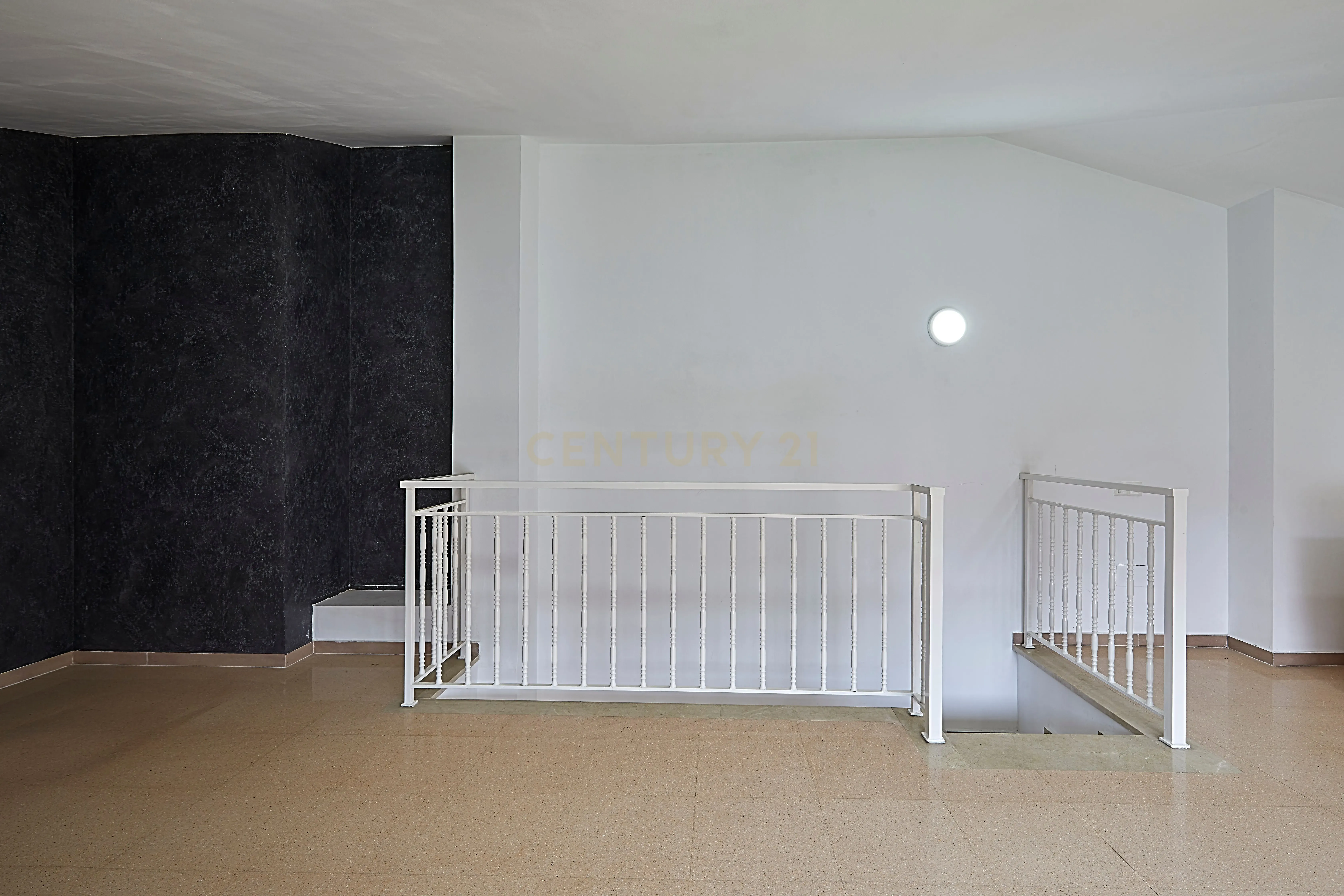 - Image 9