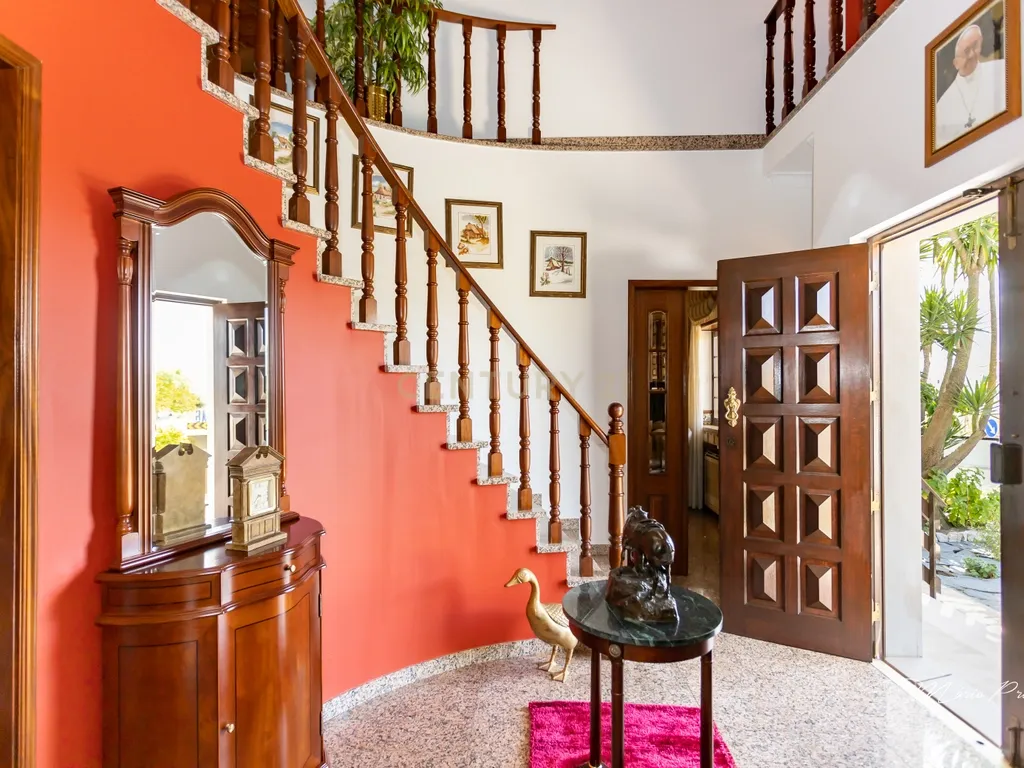 💥 Excelente Moradia T4 – Samouco – Alcochete 💥 - Image 6