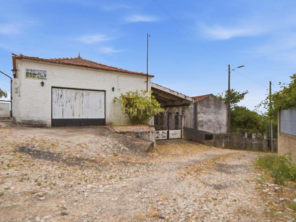 Quinta de Charme com Moradia Bifamiliar T7 e Potencial Único | Carril, Junceira – Tomar - Image 63