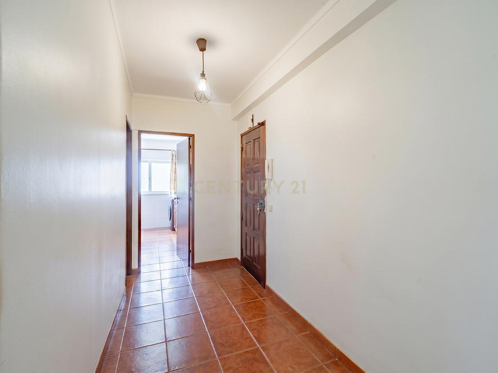 Apartamento T2 em Santarém - Oportunidade Única! - Image 21