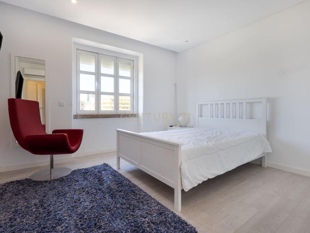 Apartamento T3 de Luxo no Coração de Lisboa - Alameda D. Afonso Henriques - Image 21