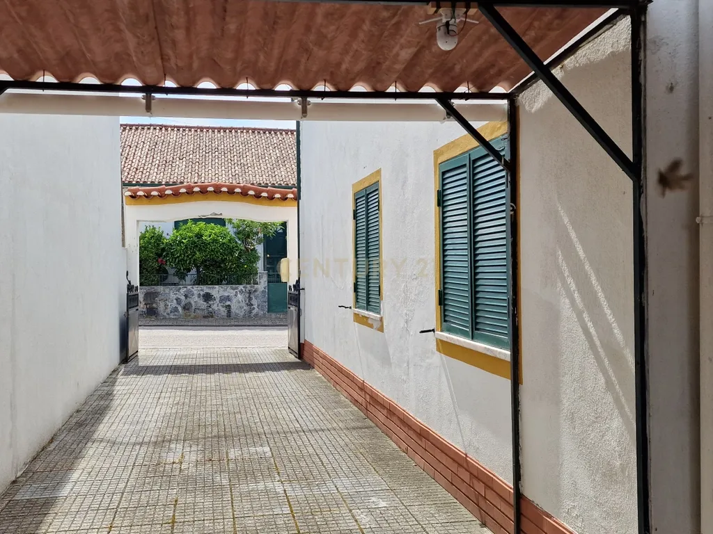 Encantadora Moradia em Atalaia, Vila Nova da Barquinha - Image 2