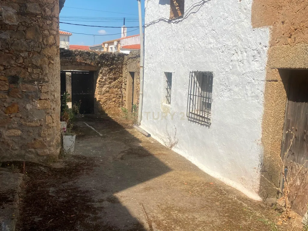 Casa encantadora em Plasenzuela, a poucos minutos de Trujillo e Cáceres. - Image 14