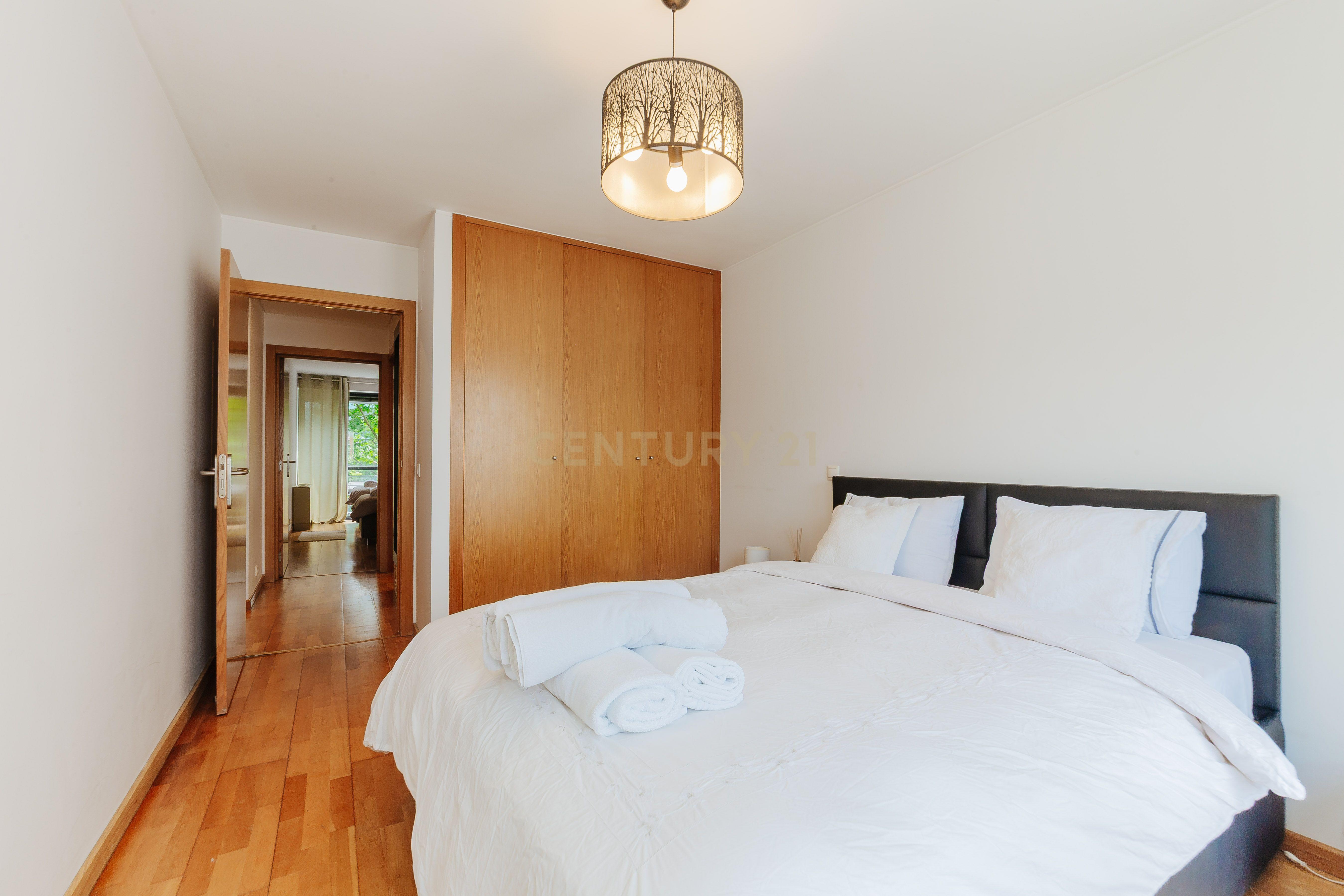 T2 - Condominio Portucalle - Parque das Nações - Więcej